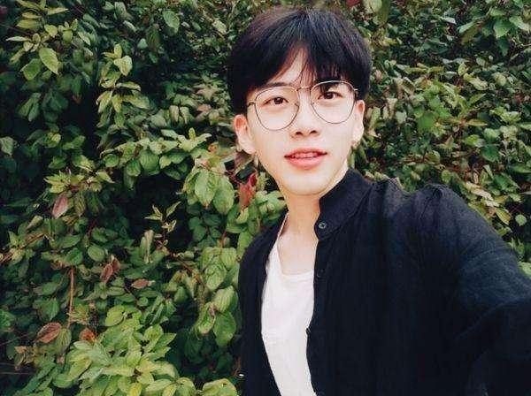 抖音娱乐圈吃瓜主播,揭秘幕后故事，带你领略网络红人魅力