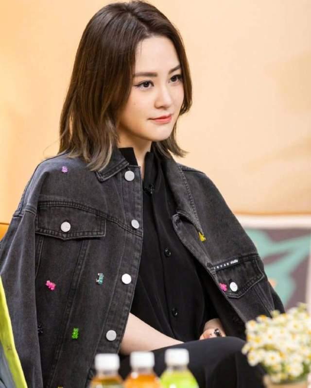 娱乐吃瓜女艺人牺牲了吗,揭秘女艺人背后的辛酸与代价