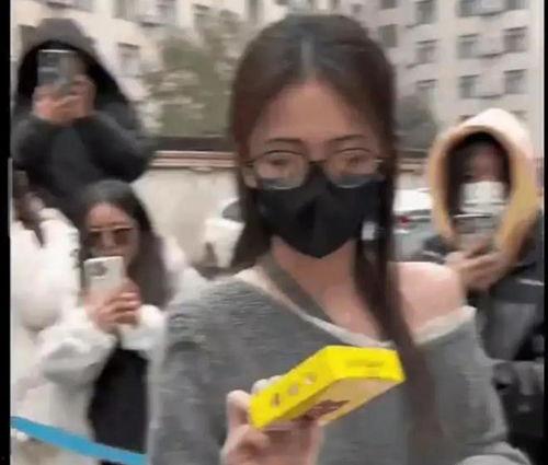 吃瓜故事八卦娱乐,吃瓜故事与八卦娱乐的狂欢盛宴