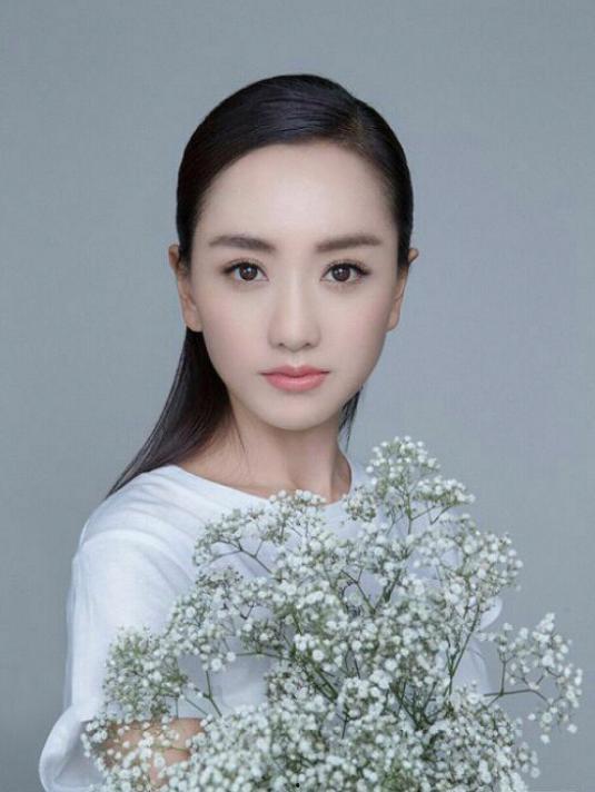 娱乐圈吃瓜杜鹃是谁的孩子,揭秘杜鹃之子，神秘身份引发热议